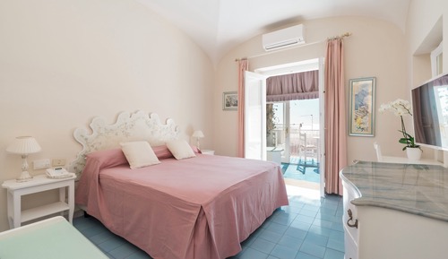 Double or Twin Room, Balcony, Partial Sea View