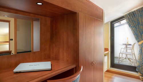 Double Room, 1 Queen Bed, Accessible, Balcony