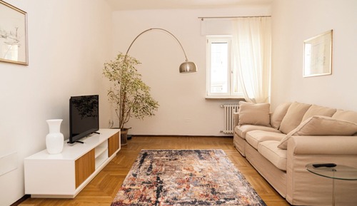 Appartamento familiare, vista sulla città, piano 1