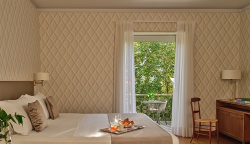 Junior Suite, Park View (Cottage)