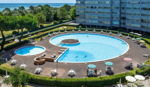 Two-Bedroom Apartment with Pool View