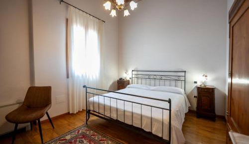 Large Double or Twin Room