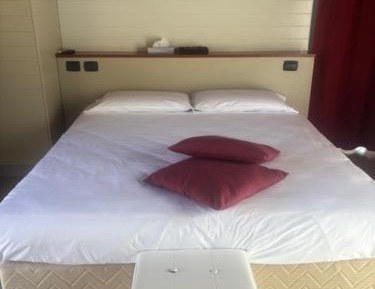 Double Room with Private External Bathroom