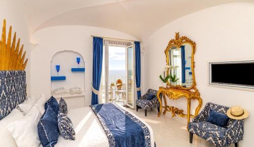 Comfort Double Room with Terrace