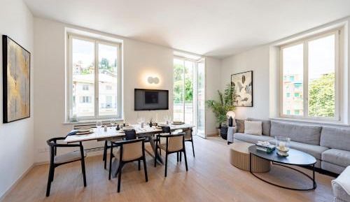 Superior Apartment with Balcony