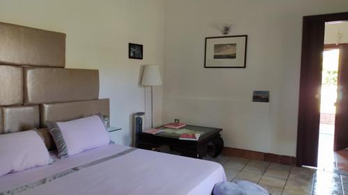 King Room with Pool View