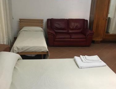 Quadruple Room with Private Bathroom