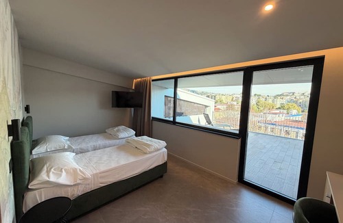Fuorigrotta Hotel | Lamal Hotel