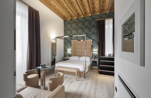 Santa Croce Hotel | LHP River Club