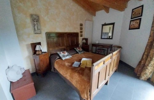Edolo Bed & Breakfast | Villa Amaranta room & breakfast