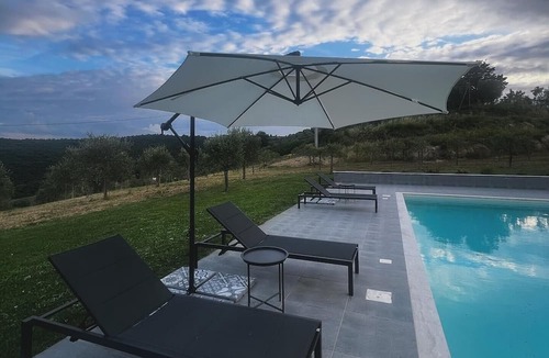 Castel Campagnano House | La Valle B&B