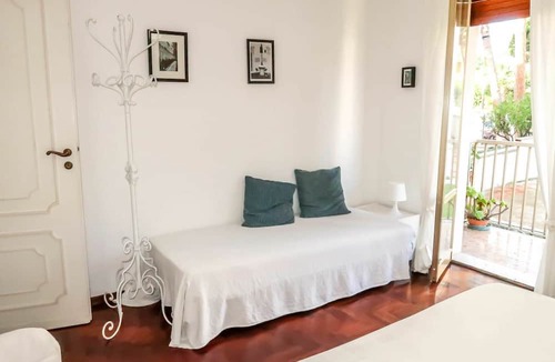 Sanremo Apartment | Lovely apartment for 4 guests with WIFI, TV and terrace