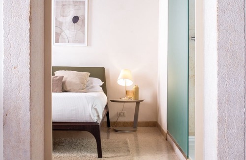 Castello Apartment | Lion Palace Junior Suite R&R