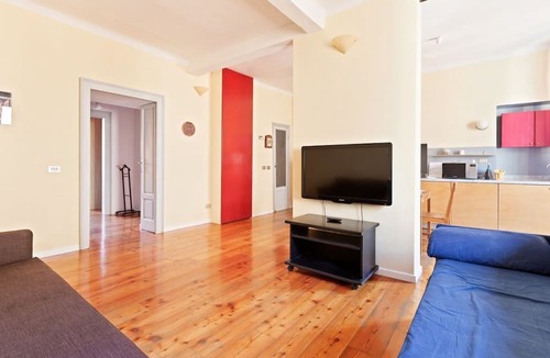 Lazzaretto Apartment | GuestHost - Spacious apartment equipped with all the main comforts located on the fourth floor of a building without a lift, it can accommodate up to 4/5 people!Close to Corso Buenos Aires, the famous shopping street in Milan, and the M1 Porta Venezia