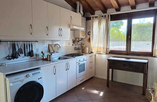Grassina Apartment | Villa Il Rossignolo Apartment – Private Garden, Shared Pool & Terrace, Wi-Fi
