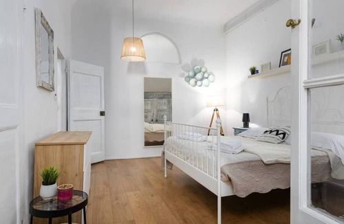 Santissima Annunziata Apartment | The House of Happy Hours with Terrace