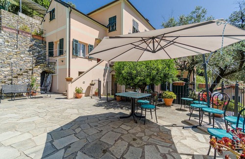 Recco Apartment | Stunning apartment in Recco with kitchen