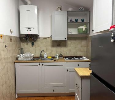 Quercianella Apartment | Beachside Apartment in Villa