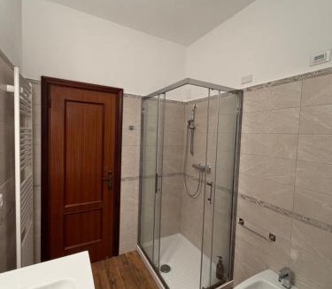 Sestri Levante Apartment | Vento di Mare villa apartment nel verde con AC e parcheggio