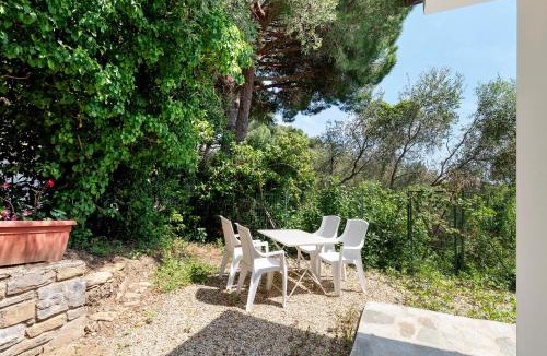 Cipressa Villa | Villa Casablanca