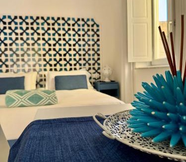 Meta Apartment | MARILISE - La maison blue private garden & terrace