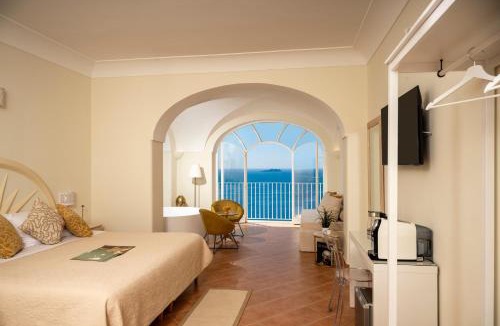 Laurito Hotel | Villa Santa Chiara Positano Suites