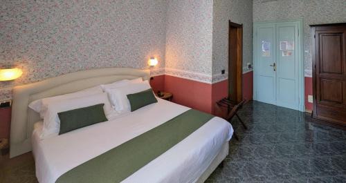 Rezza Hotel | Villa Fieschi Boutique Hotel