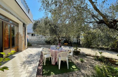 Poggi Apartment | Apartment Olivo - PGI128 by Interhome