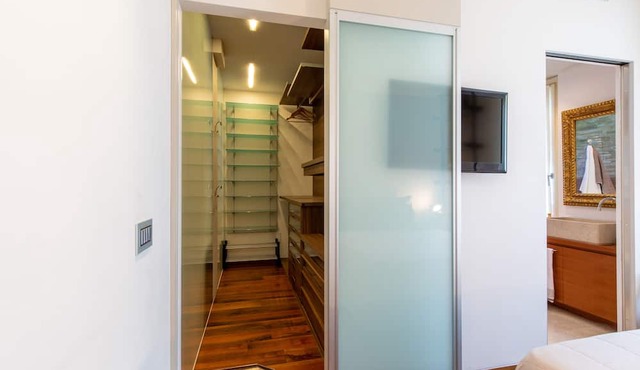 Porta Venezia-Design apartment, 2-bedrooms, Netflix, wifi