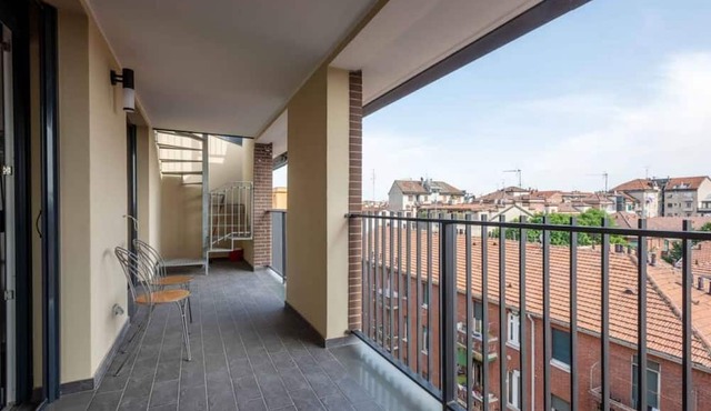 Amazing flat with a view and terrace on Navigli by Easylife