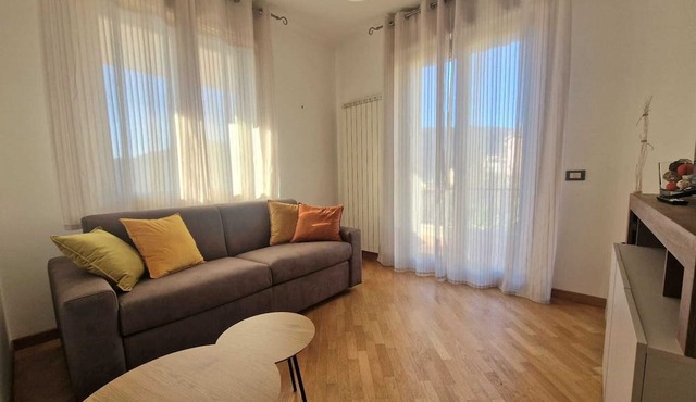Apartment 'Stella House' with Balcony, Wi-Fi and Air Conditioning