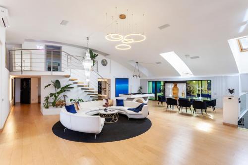 Pool & Billiard - Luxury Loft di 400mq con cinema