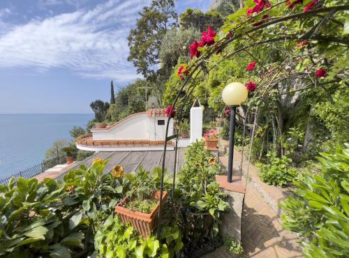 Due Relais - Panoramic Sea View Suites